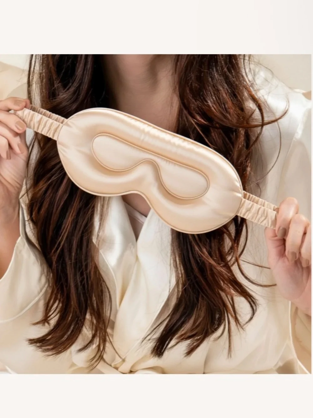 Blissy Profile Sleep Mask Blissy Pure Silk Sleep Mask in Champagne new w pouch